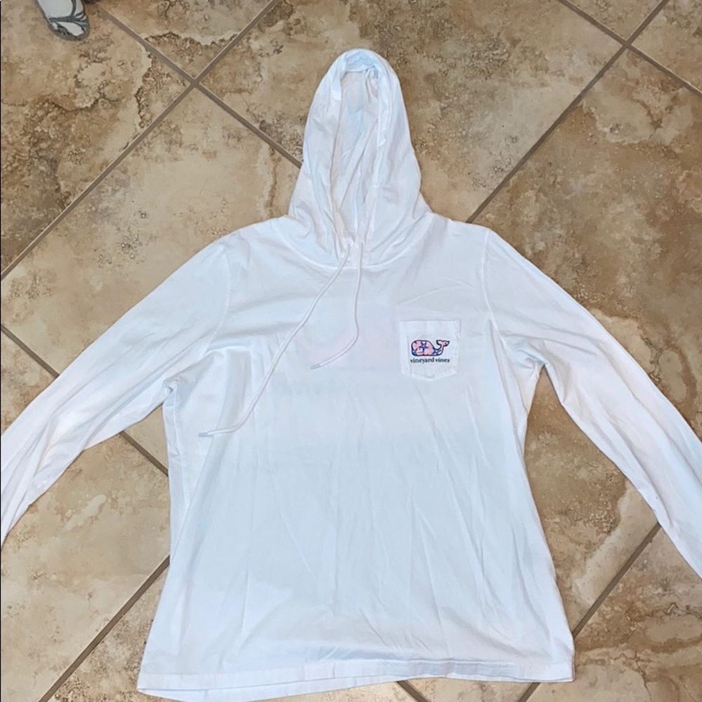 Vineyard vines t-shirt hoodie